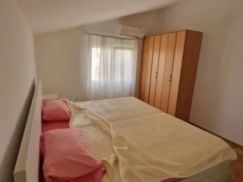 Rent, two bedroom apartment, 115m², Tološi, Podgorica - image 5