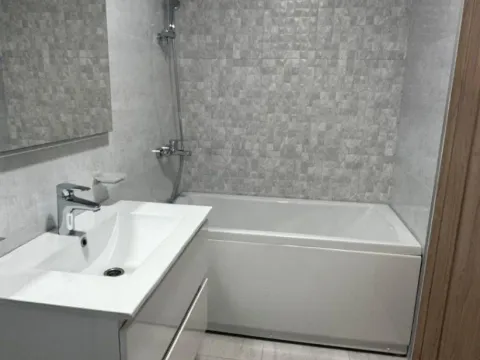 Izdavanje, dvosoban stan, 70m², Master Kvart, Podgorica - image 10