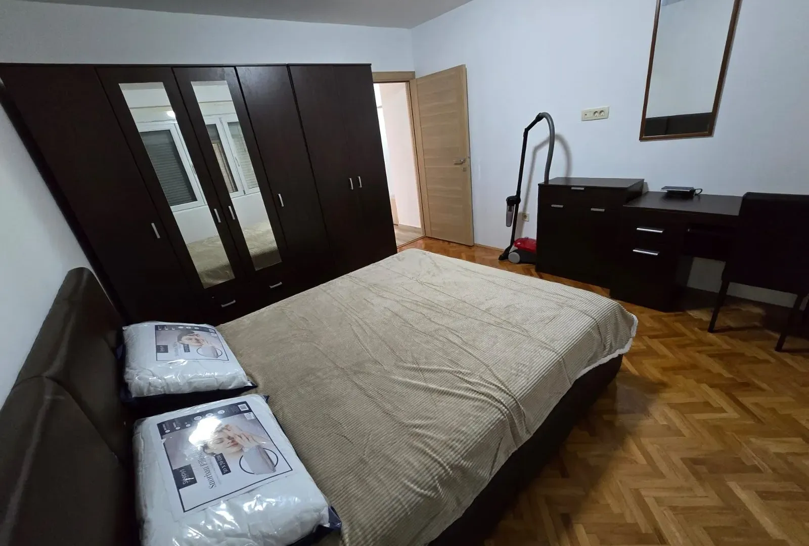 Izdavanje, stan, 56m², Kotor, Crna Gora