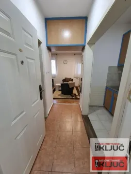 Izdavanje, garsonjera, 26m², Socijalno, Novi Sad Sve Podlokacije - image 2