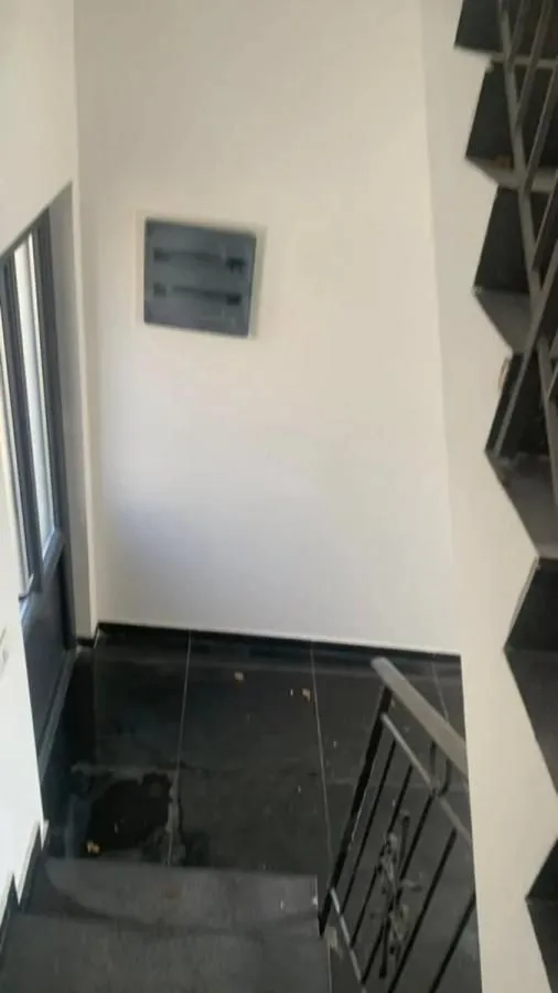 Prodaja, kuća, 130m², Šušanj, Bar