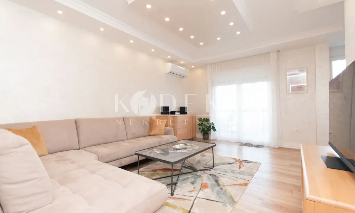 Rent, two bedroom apartment, 76m², Centar, Podgorica