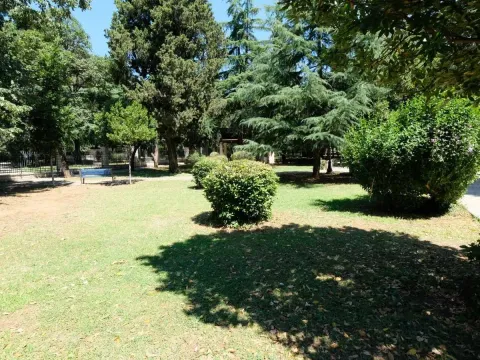 Rent, three bedroom apartment, 119m², Podgorica, Crna Gora - image 17