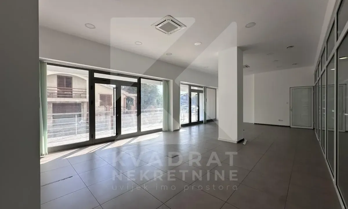 Izdavanje, poslovni prostor, 362m², Ljubović, Podgorica