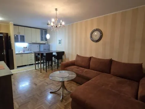 Rent, one bedroom apartment, 35m², Grbavica, Novi Sad Sve Podlokacije - image 8