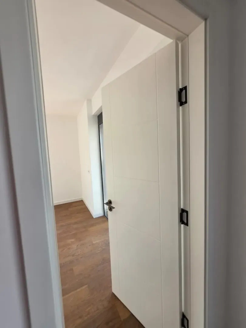Prodaja, dvosoban stan, 58m², Centar, Bar