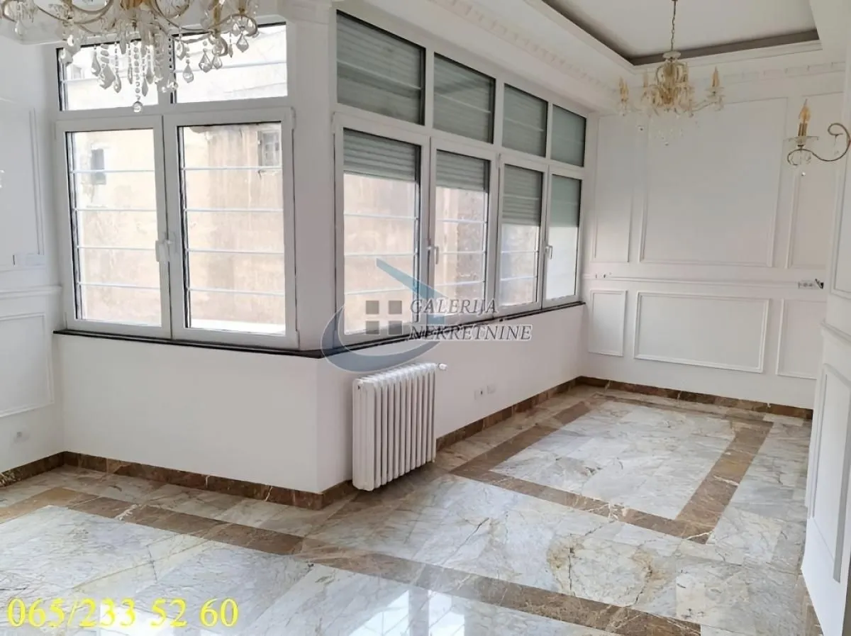 Izdavanje, poslovni prostor, 180m², Savski Venac, Beograd