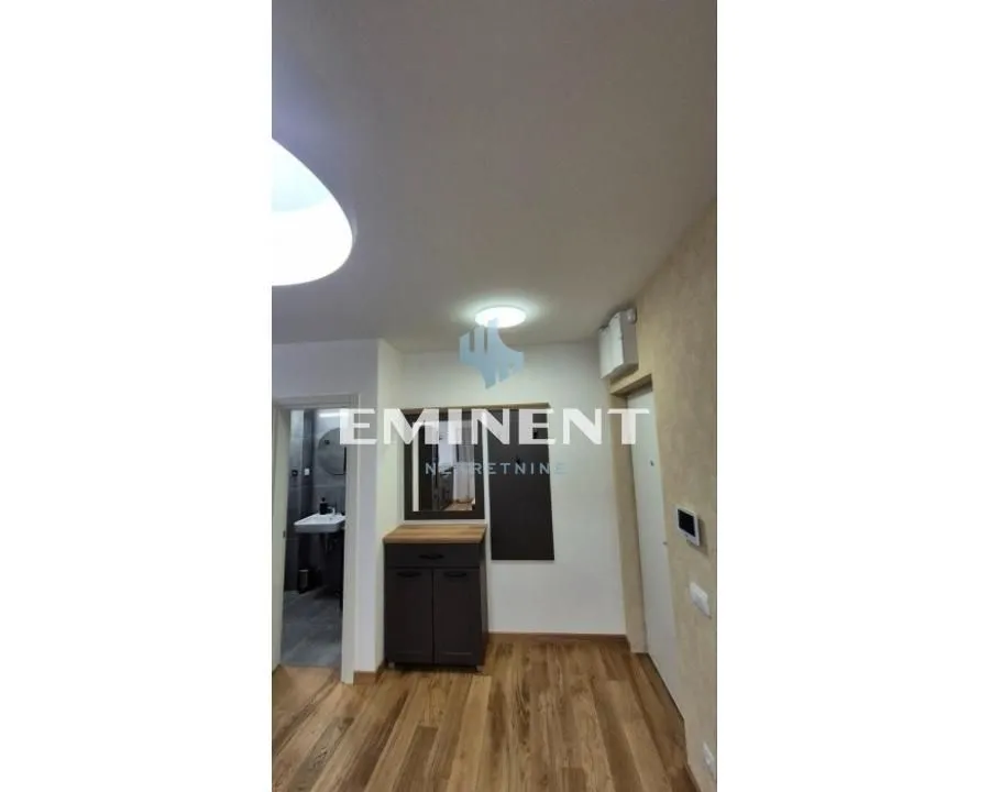 Rent, apartment, 38m², Čubura, Beograd