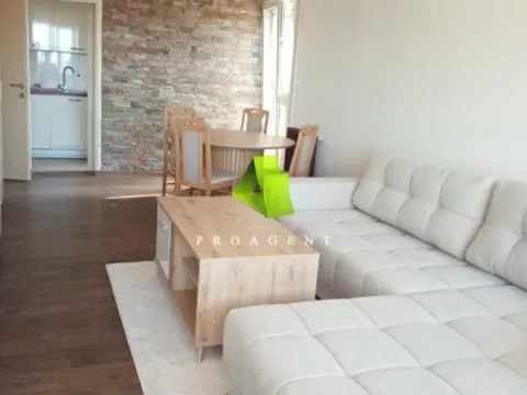 Sale, three bedroom apartment, 70m², Medijana, Niš - image 2