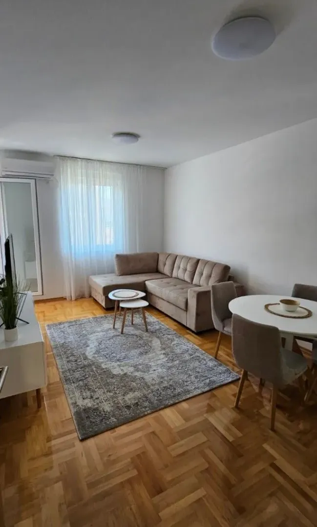 Rent, one bedroom apartment, 46m², Dubovica, Budva