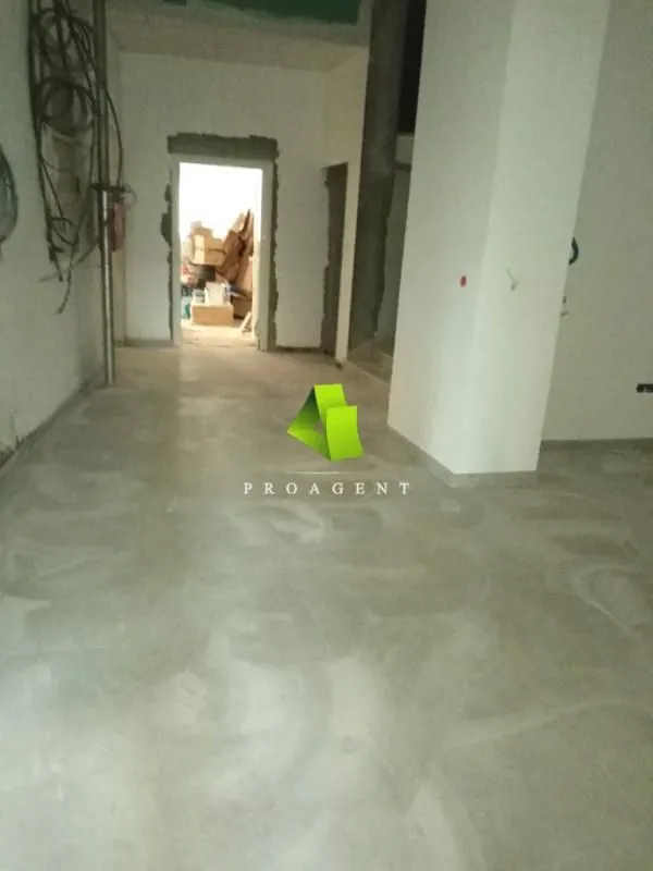 Rent, office space, 225m², Medijana, Niš