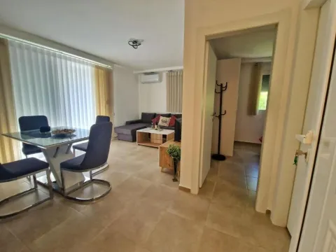 Izdavanje, jednosoban stan, 50m², Kavač, Kotor - image 7