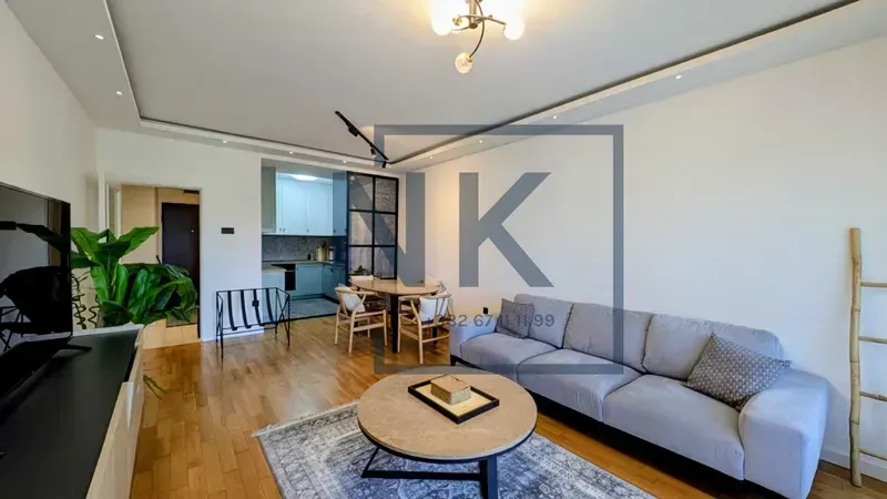 Izdavanje, trosoban stan, 97m², 1 maj, Podgorica