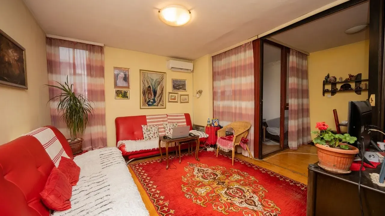 Prodaja, trosoban stan, 100m², Blok 5, Podgorica