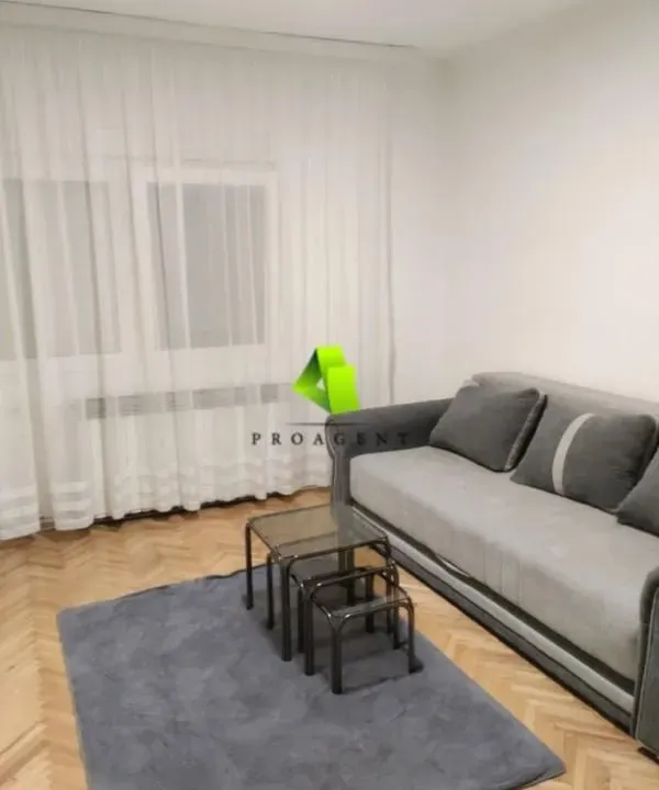 Izdavanje, dvosoban stan, 62m², Pantelej, Niš