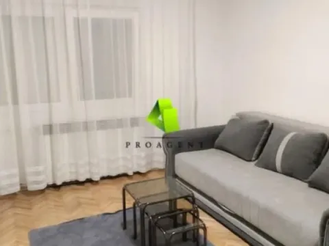 Izdavanje, dvosoban stan, 62m², Pantelej, Niš