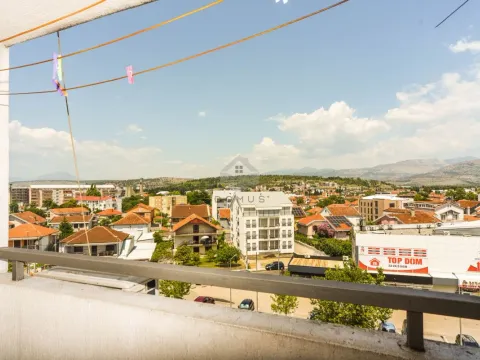Rent, one bedroom apartment, 45m², Stari Aerodrom, Podgorica - image 5