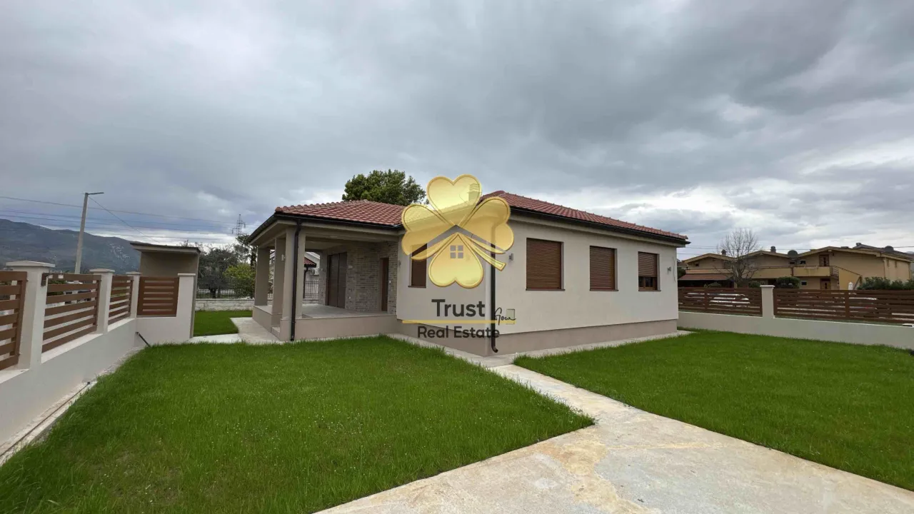 Izdavanje, kuća, 140m², Donja Gorica, Podgorica