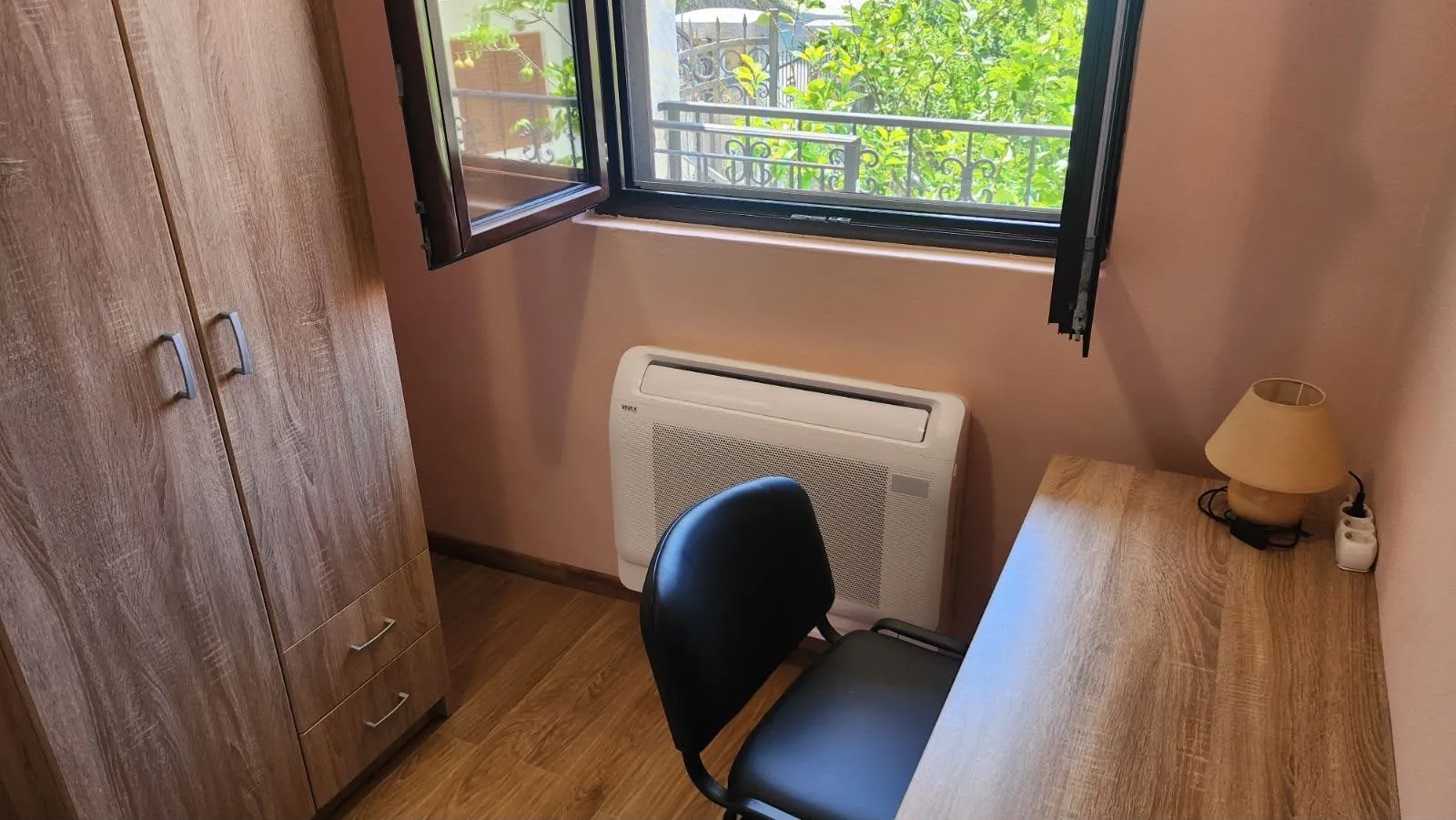 Rent, two bedroom apartment, 70m², Dub, Kotor