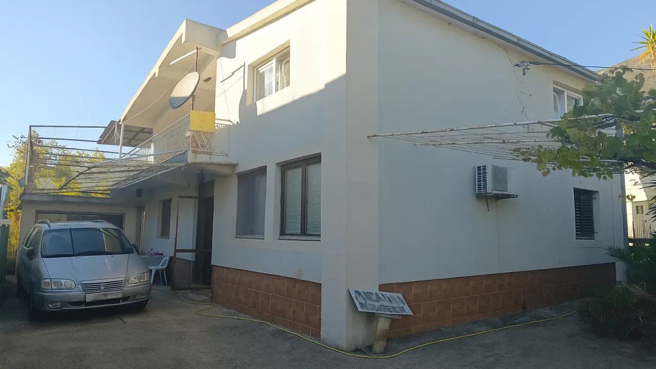 Sale, house, 215m², Šušanj, Bar