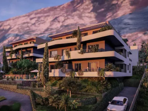 Prodaja, dvosoban stan, 51m², Dobrota, Kotor - image 6