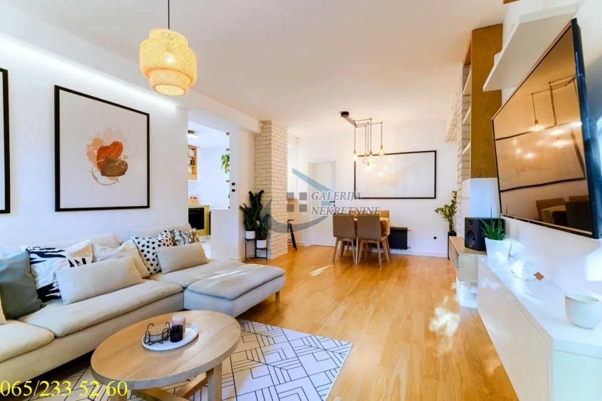 Sale, three bedroom apartment, 74m², Višnjička Banja, Palilula Sve Podlokacije