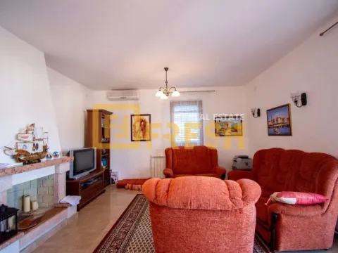 Prodaja, kuća, 275m², Tivat, Crna Gora - image 10