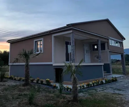 Kuća in Novo Selo
