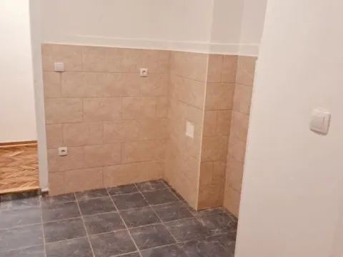 Prodaja, dvosoban stan, 69m², Ćuprija, Srbija - image 6