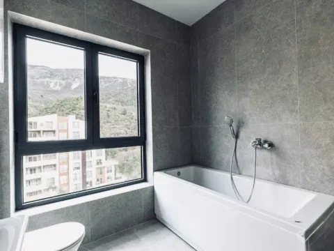Sale, one bedroom apartment, 64m², Bečići, Budva - image 9