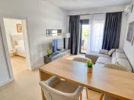 Izdavanje, stan, 53m², Bečići, Budva - image 11