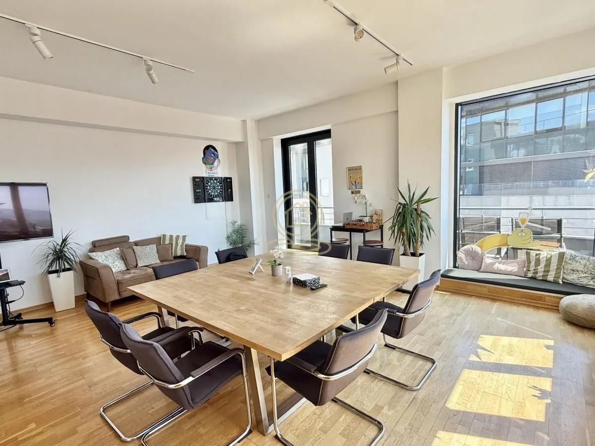 Rent, office space, 312m², Sajmište, Novi Sad
