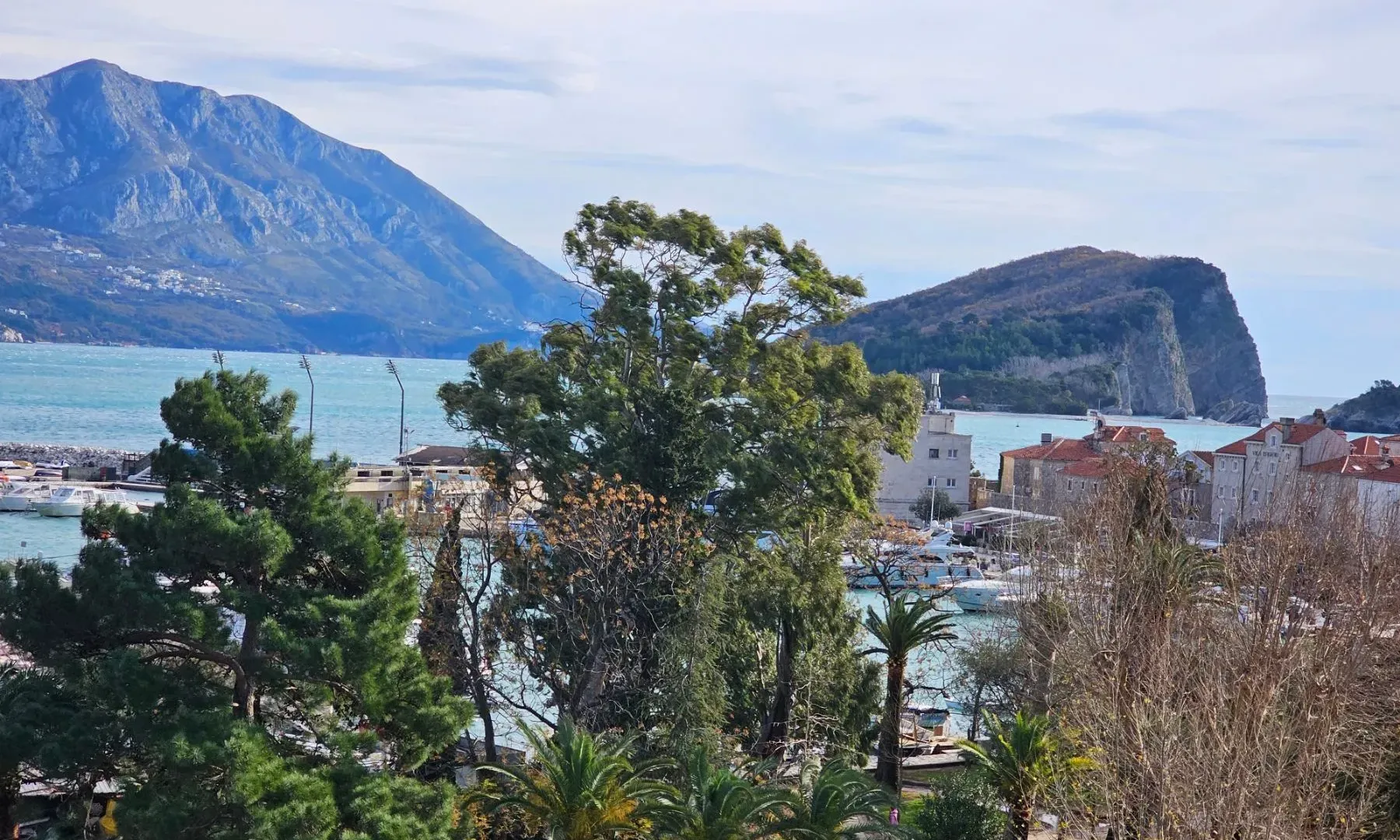 Rent, one bedroom apartment, 57m², Budva, Crna Gora