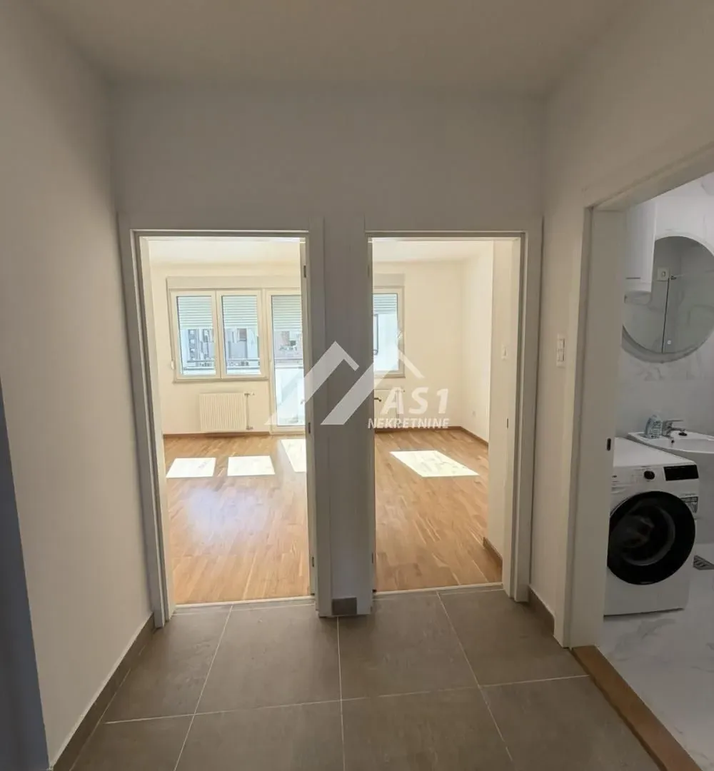 Izdavanje, trosoban stan, 63m², Avijatičarsko naselje, Novi Sad Sve Podlokacije