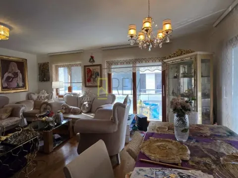 Prodaja, trosoban stan, 120m², Tološka šuma, Podgorica - image 9