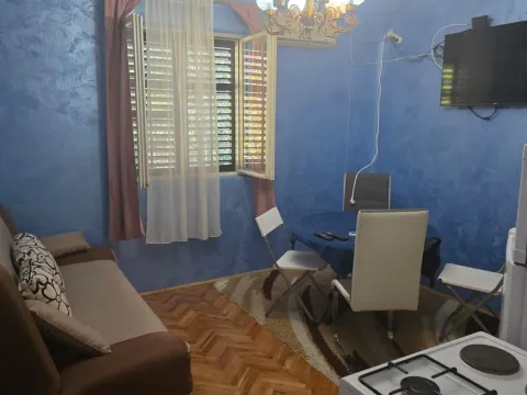 Prodaja, dvosoban stan, 62m², Risan, Kotor - image 4