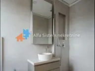 Izdavanje, trosoban stan, 130m², Kosančićev Venac, Beograd - image 15