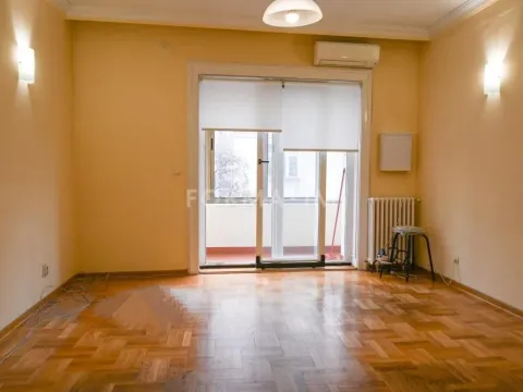 Izdavanje, trosoban stan, 105m², Stari Grad, Beograd - image 6