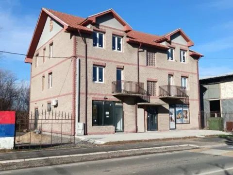 Prodaja, kuća, 500m², Surčin, Beograd