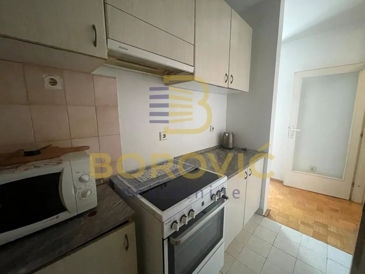 Izdavanje, trosoban stan, 86m², Bezanijska Kosa 1, Bežanijska Kosa Sve Podlokacije
