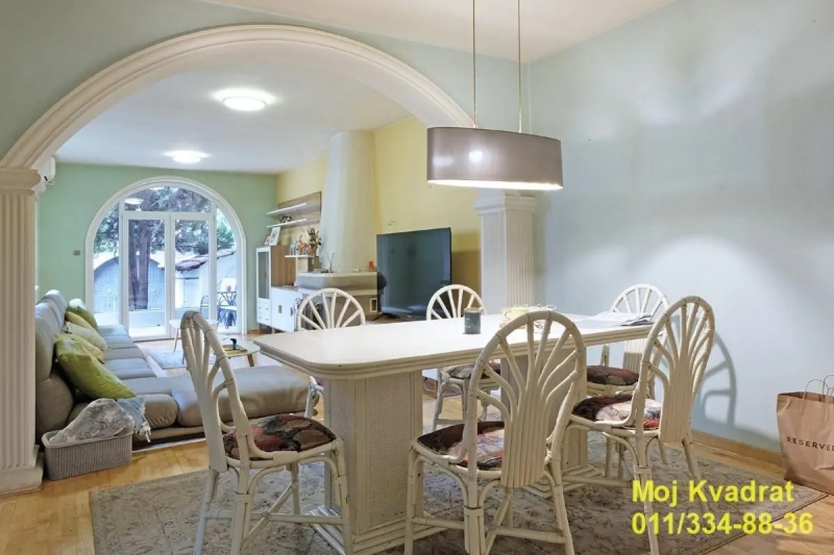 Sale, house, 205m², Karaburma, Palilula Sve Podlokacije