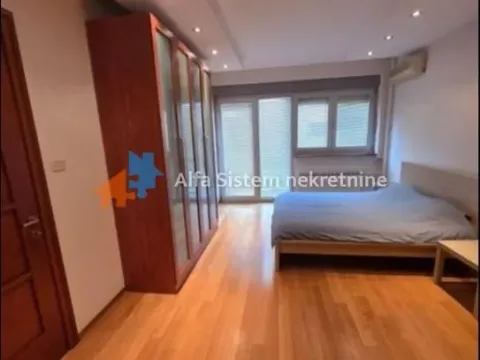 Rent, four bedroom apartment, 160m², Vračar Centar, Vračar Sve Podlokacije - image 16