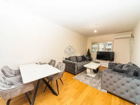 Prodaja, jednosoban stan, 49m², Central Point, Podgorica - image 2