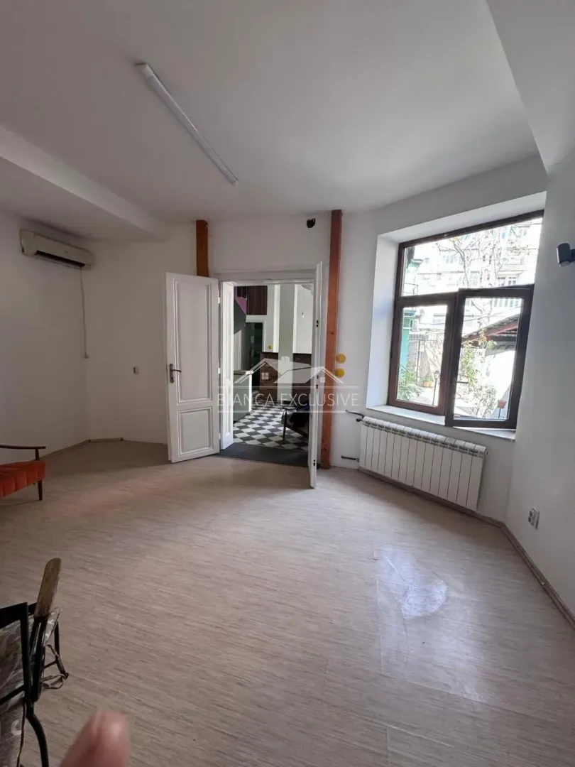 Sale, apartment, 166m², Vračar Sve Podlokacije, Beograd