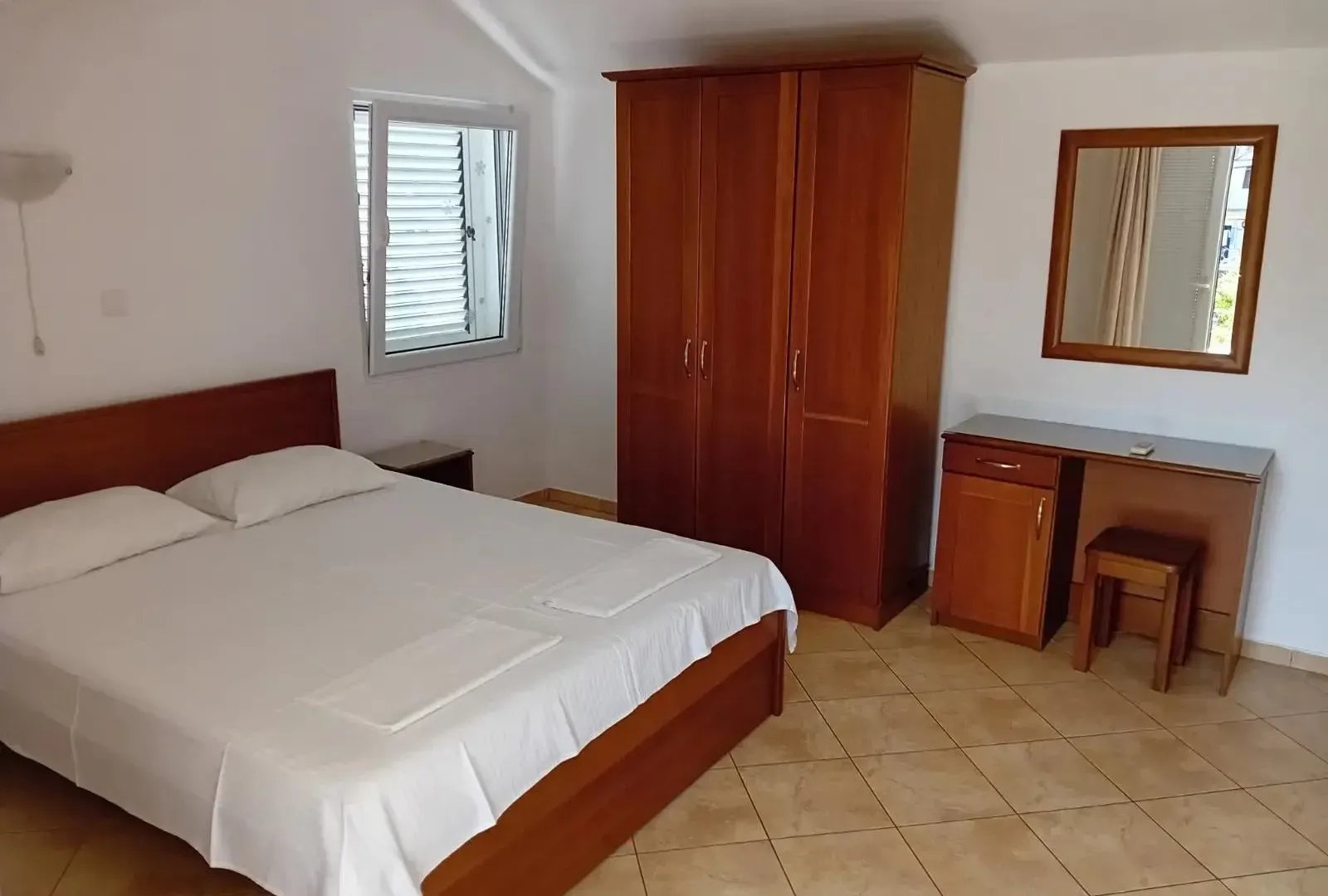 Rent, one bedroom apartment, 50m², Seljanovo, Tivat