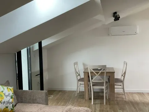 Prodaja, jednosoban stan, 54m², Stari Aerodrom, Podgorica - image 1