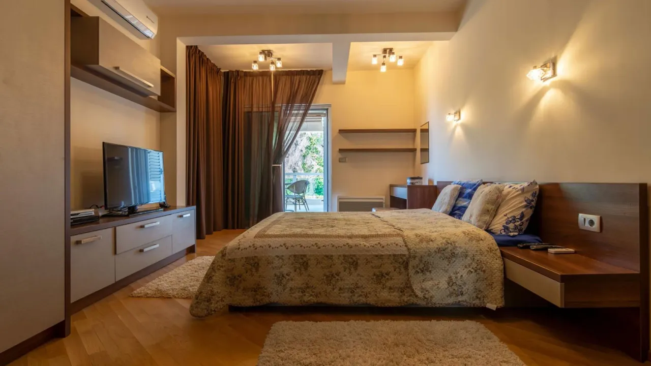 Prodaja, kuća, 267m², Tivat, Crna Gora