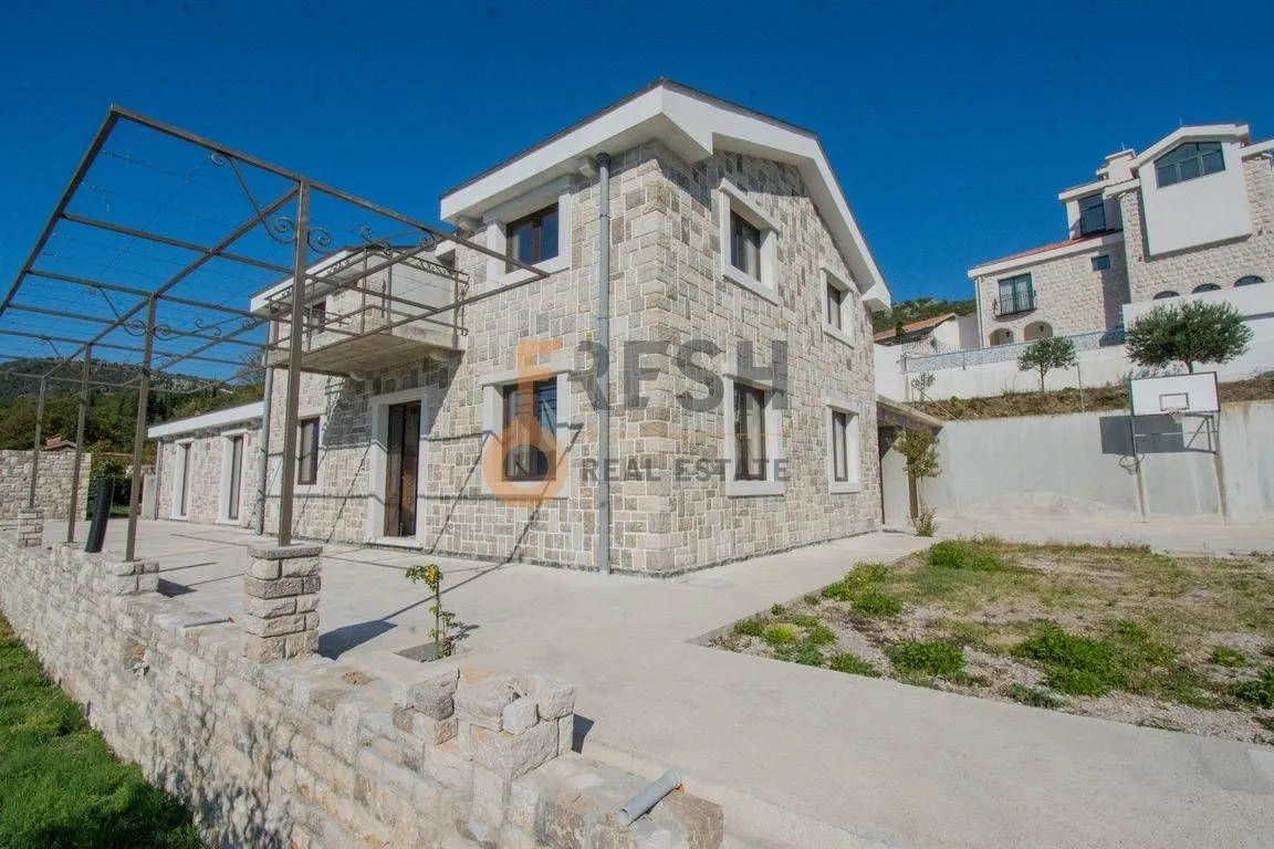 Prodaja, kuća, 300m², Herceg Novi, Crna Gora
