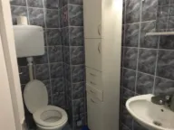 Izdavanje, jednosoban stan, 38m², Pejton, Podgorica - image 9