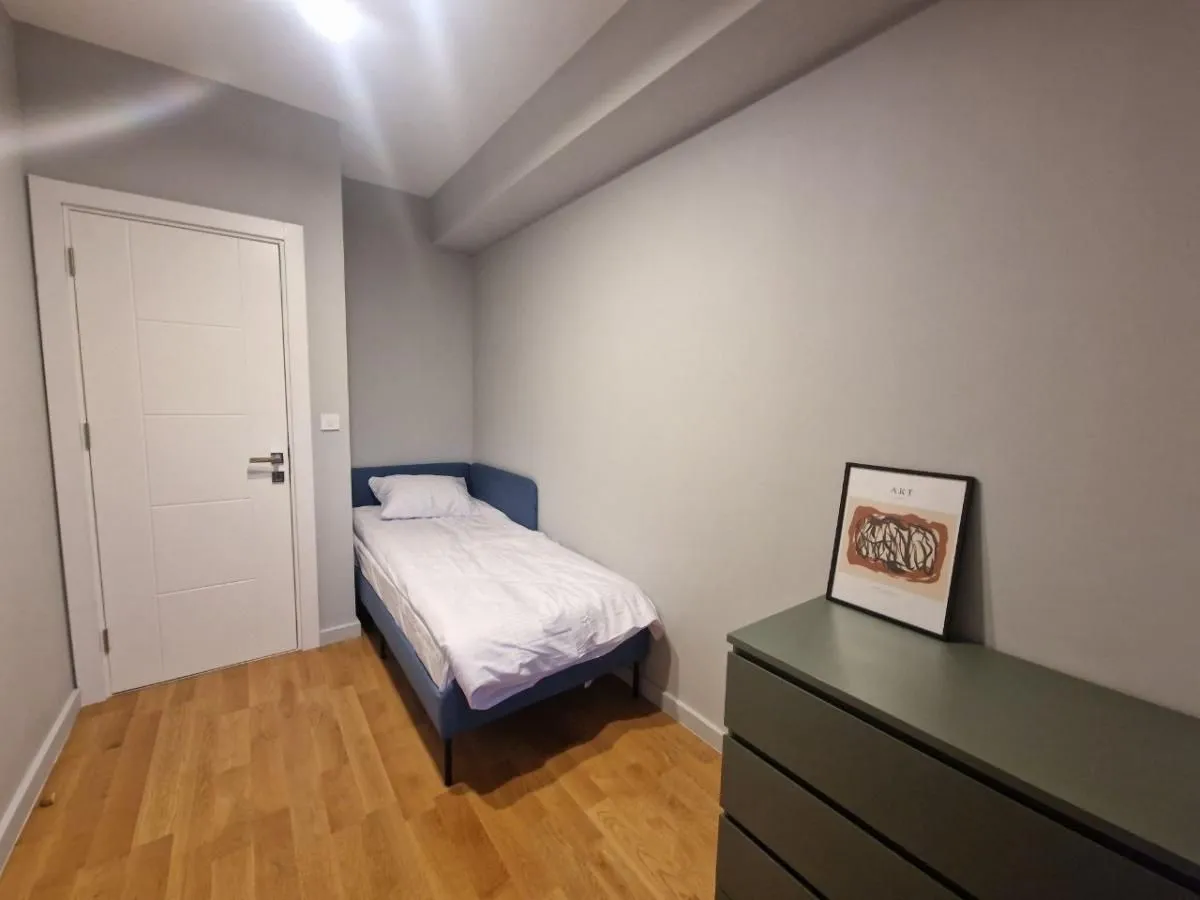 Rent, three bedroom apartment, 64m², Seljanovo, Tivat
